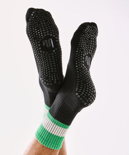 Men's Crew Non Slip Grip Socks - Black & Green