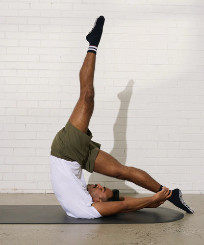 Men's Crew Non Slip Grip Socks - Nautical Stripes