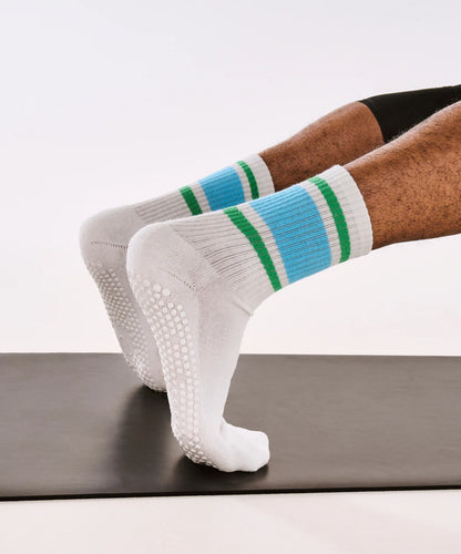 Men's Crew Non Slip Grip Socks - Nordic Stripe