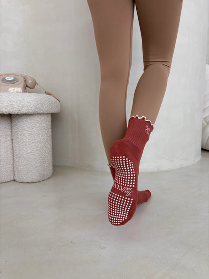 Cinnamon Grip Socks