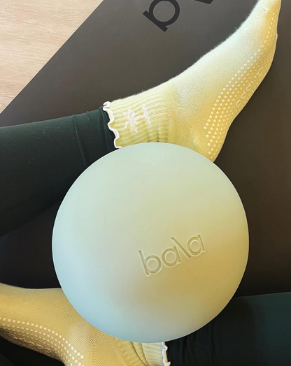 Palm Frill Grip Socks